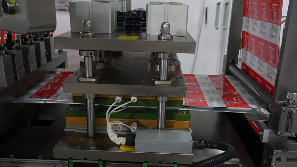 KXT-800B Alcohol Pad Packing Machine | Wet Wipes Packaging Equipment Custom Materials